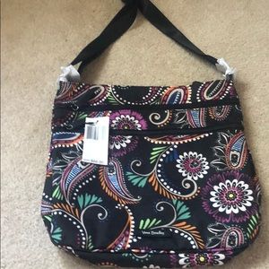 A brand new never worn vera Bradley purse